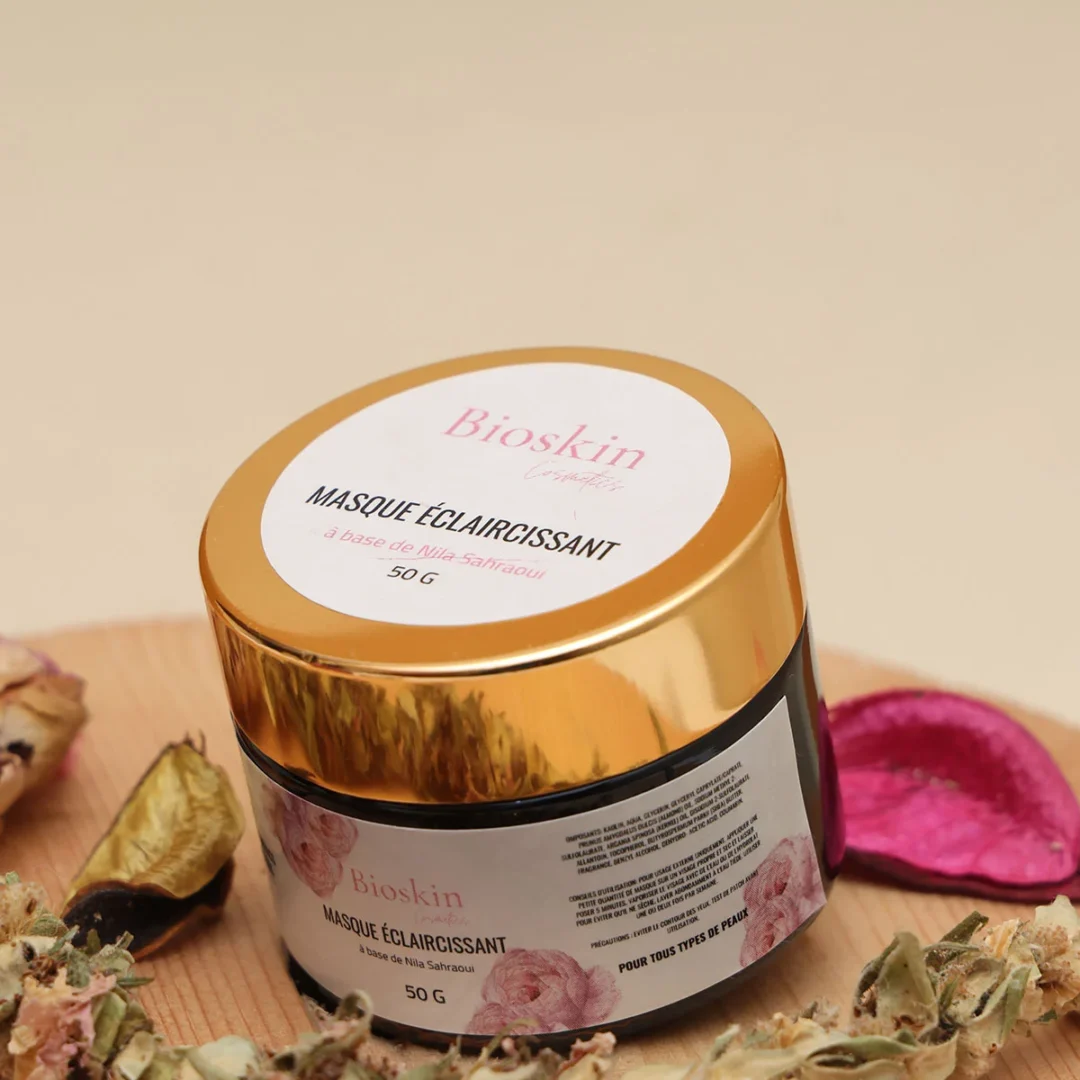 MASQUE ÉCLAIRCISSANT À LA POUDRE DE NILA